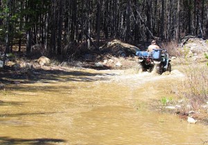 large puddle on the road into the Precipice