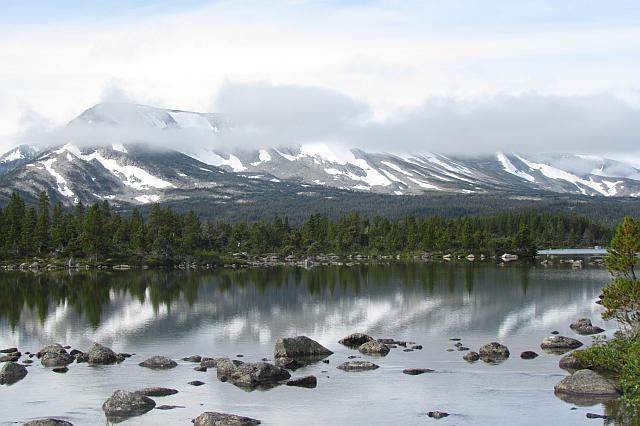 Octopus Lk and Flattop Mt