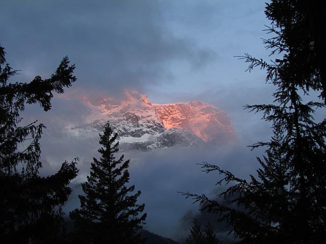 sunrise on Mt Stupendous