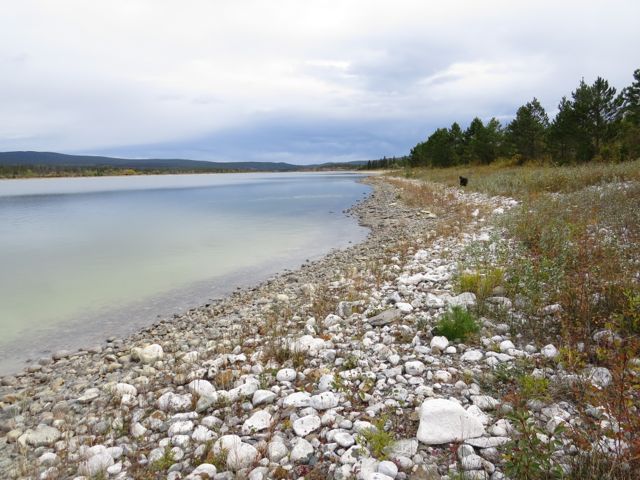 13. lake near Tatla
