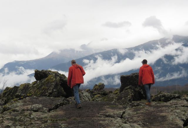 8b walking on lava beds u