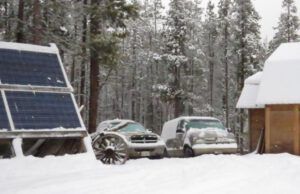 6 shovel panels and cars