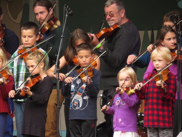 4 kids' violins